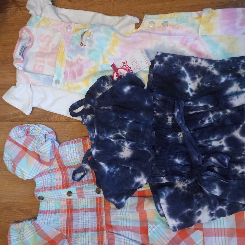 Girls clothes